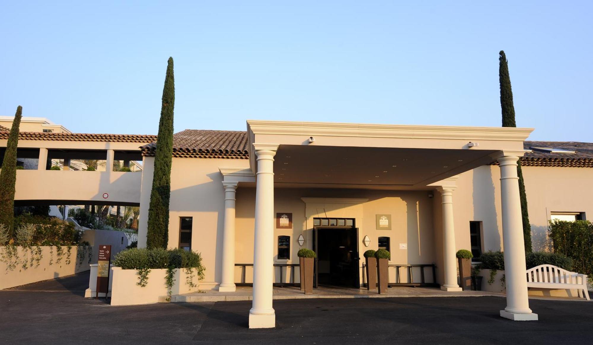Royal Mougins Golf, Hotel & Spa De Luxe Exteriör bild